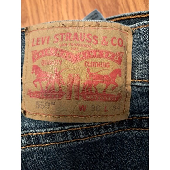 Levis 559 Jeans Men's 36/34, Measures 38" Waist,  34" Inseam - Picture 5 of 11